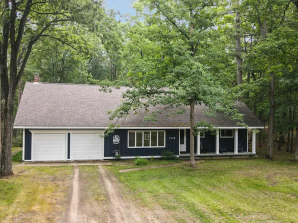 3326 Terrace Dr, Lewiston, MI 49756