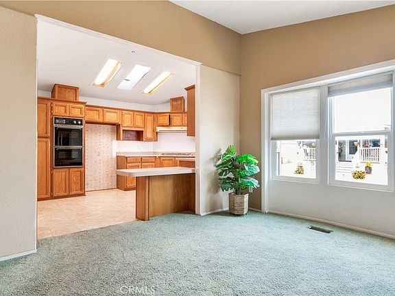 5th image of 5001 W Florida Ave Space 724