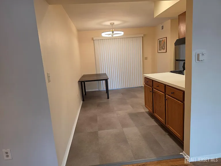 18 Judson St #1A — Photo 8