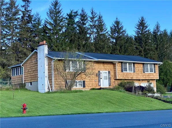 101 Old Lyme Rd, Syracuse, NY 13224