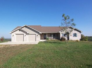 153 County Road 714, Belle, MO 65013