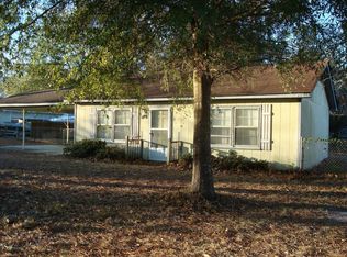 5518 Pine Glen St SE, Southport, NC 28461