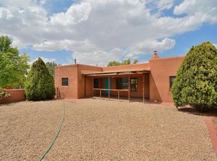 316 Artist Rd, Santa Fe, NM 87501