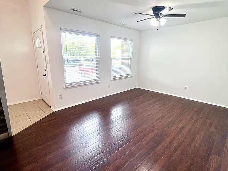 5340 Palmyra Ct — Photo 5