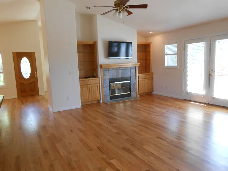62677 Hawkview Rd — Photo 9