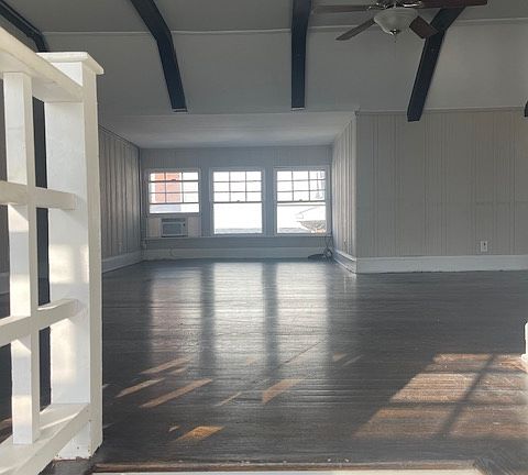 4th image of 804 Walker St APT 5