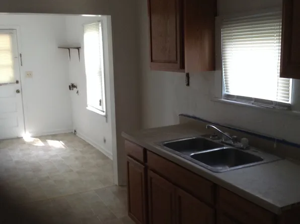 1253 36th St, Newport News, VA 23607