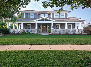 423 Dune Rdg S, Saint Joseph, MI 49085