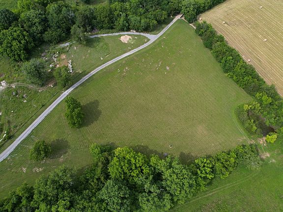 4th image of 0 Deerview Ln