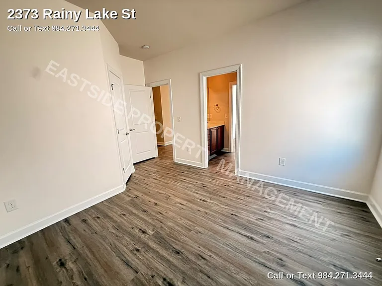 2373 Rainy Lake St — Photo 12