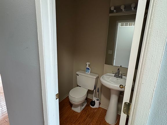 3rd image of 2000 Orchard Crest St