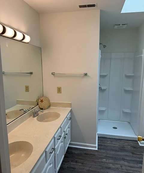 Refinished full bathroom