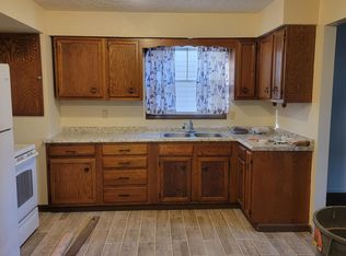 1808 8th St #C, Beaver Falls, PA 15010