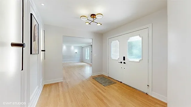 8473 Canterberry Dr — Photo 18