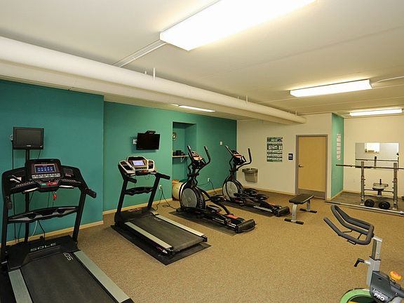 3rd image of 7100 Belle Fontaine Blvd APT 306