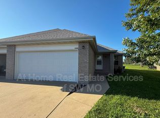 1245 W Bluegrass Rd #1245, Nixa, MO 65714
