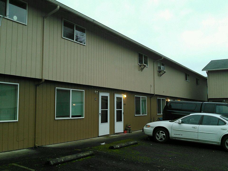 1st image of 890 Dougherty Dr NE
