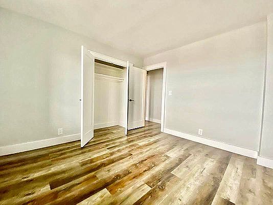 5th image of 260 Audubon Ave APT 25D