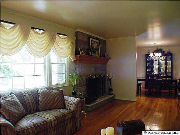 STUNNING CUSTOM WINDOW TREATMENTS!