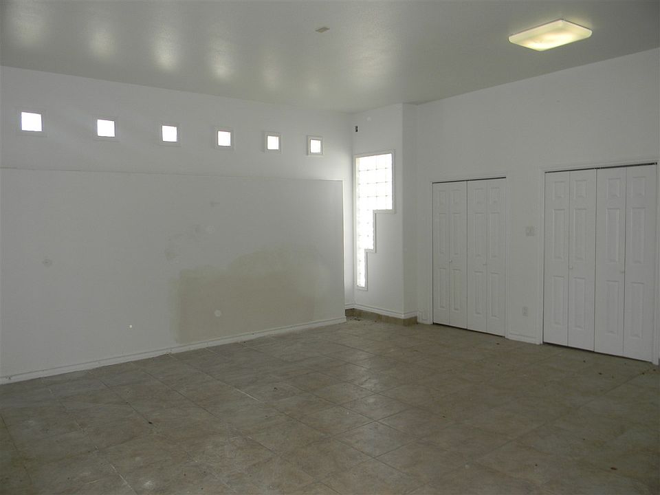 9806 Sweetwind Dr, Laredo, TX 78045 Zillow