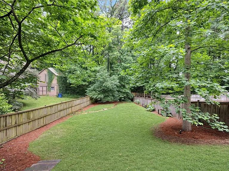 2230 Main St NW — Photo 39