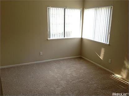 5th image of 3715 Tallyho Dr APT 41