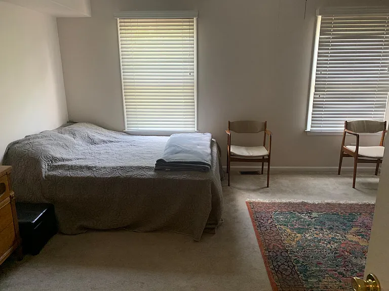 305 Shurs Ln — Photo 30