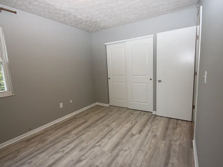 315 Forest St — Photo 9