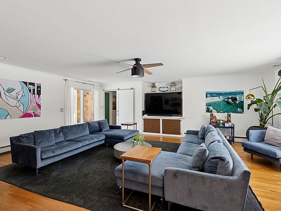 3rd image of 15 Cartwright Rd