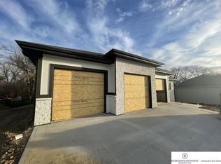 2557 N 187th Ave, Elkhorn, NE 68022