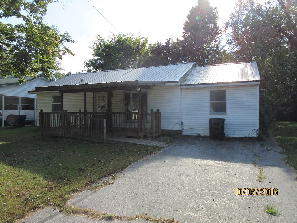 1st image of 114 Lindsey Ave