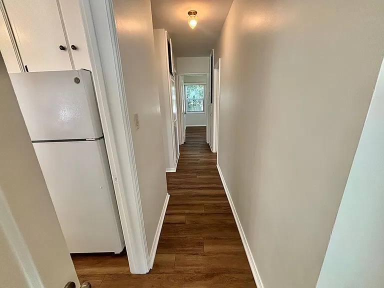 8112 Taylor St — Photo 17