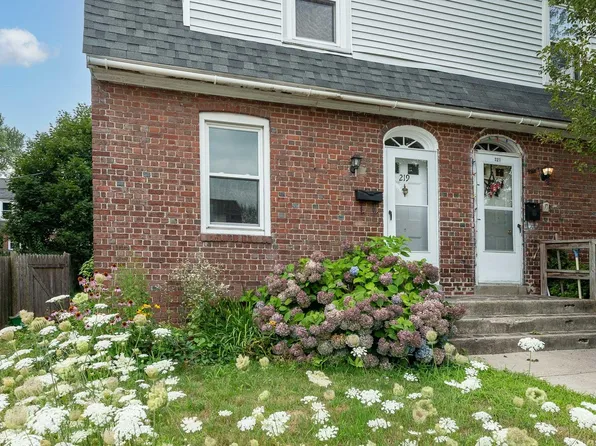 219 Concord Way, Portsmouth, NH 03801