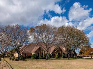 821 Cockrell Hill Rd, Ovilla, TX 75154