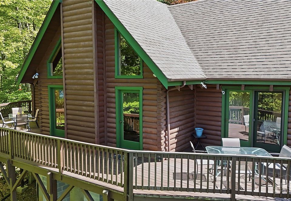1st image of 519 Wintergreen Drive