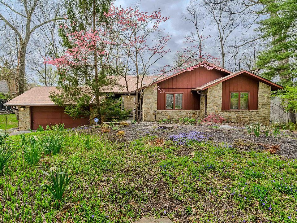 1st image of 2622 E Spicewood Ct