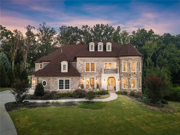 516 Founders Dr E, Alpharetta, GA 30004