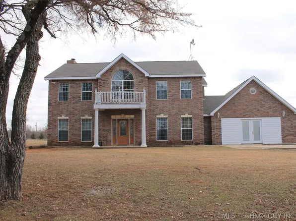 4165 Clover Ln, Marietta, OK 73448
