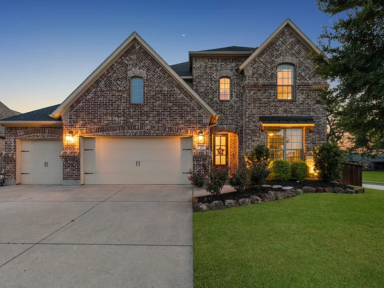 7909 Bonham Cv — Photo 1