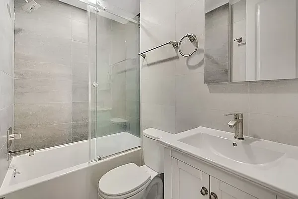 Rented by REAL New York | media 14