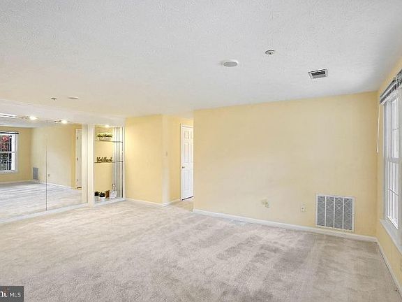 5th image of 12309 Ashmont Ct #1-104
