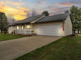 55 Allen Path, Faribault, MN 55021