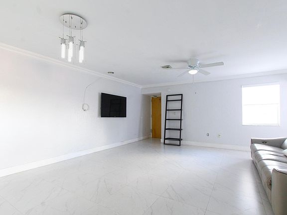 Entrance and living room.