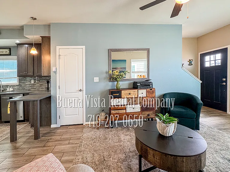 Barnwood Dr — Photo 11