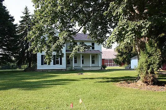 21105 Willow Rd photo 1