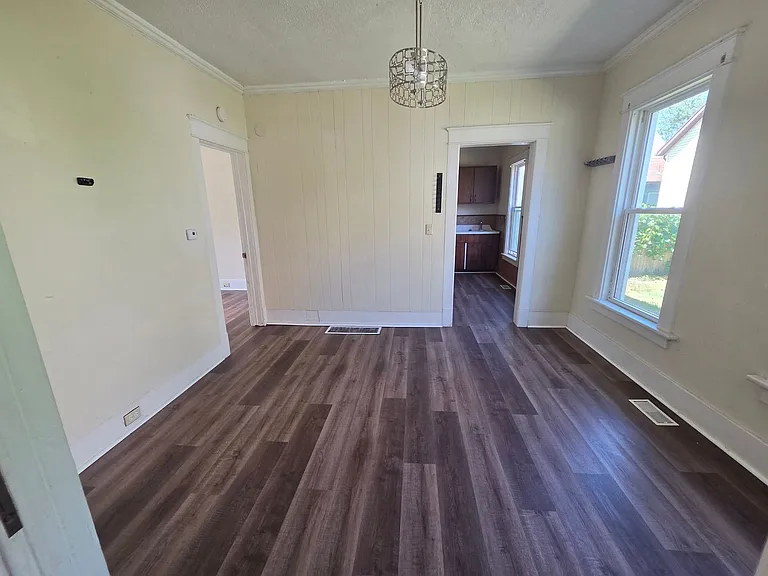 1310 Wallace St #1 — Photo 6