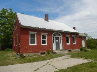 558 Sutherland Pond Rd, Sabattus, ME 04280