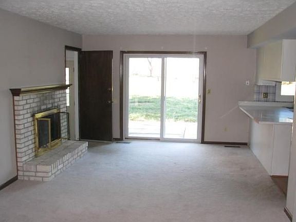 2nd image of 1207 Sheffield Dr