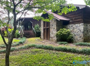 176 Hood Rd, Rainbow City, AL 35906