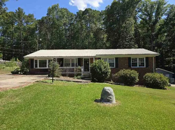 2125 Eveton Ln, Sanford, NC 27330